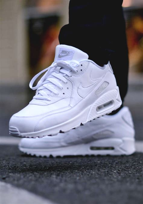 White Air Max 90 